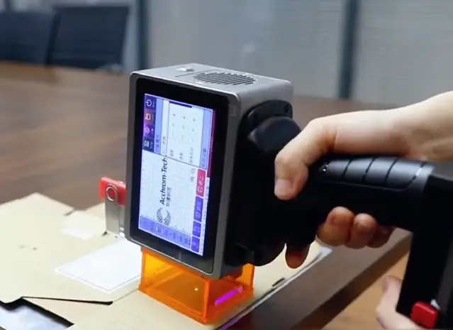 laser engraver