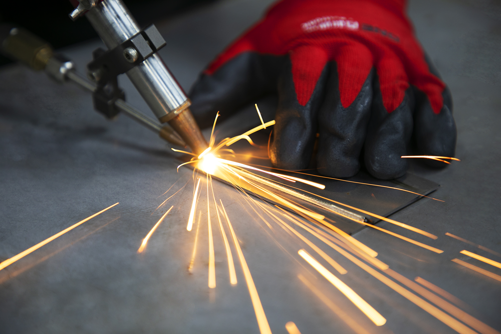 Welder Job Description: Key Skills And How Laser Welding Machines Boost Productivity