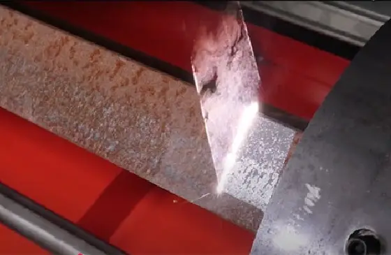 laser cleaning machine